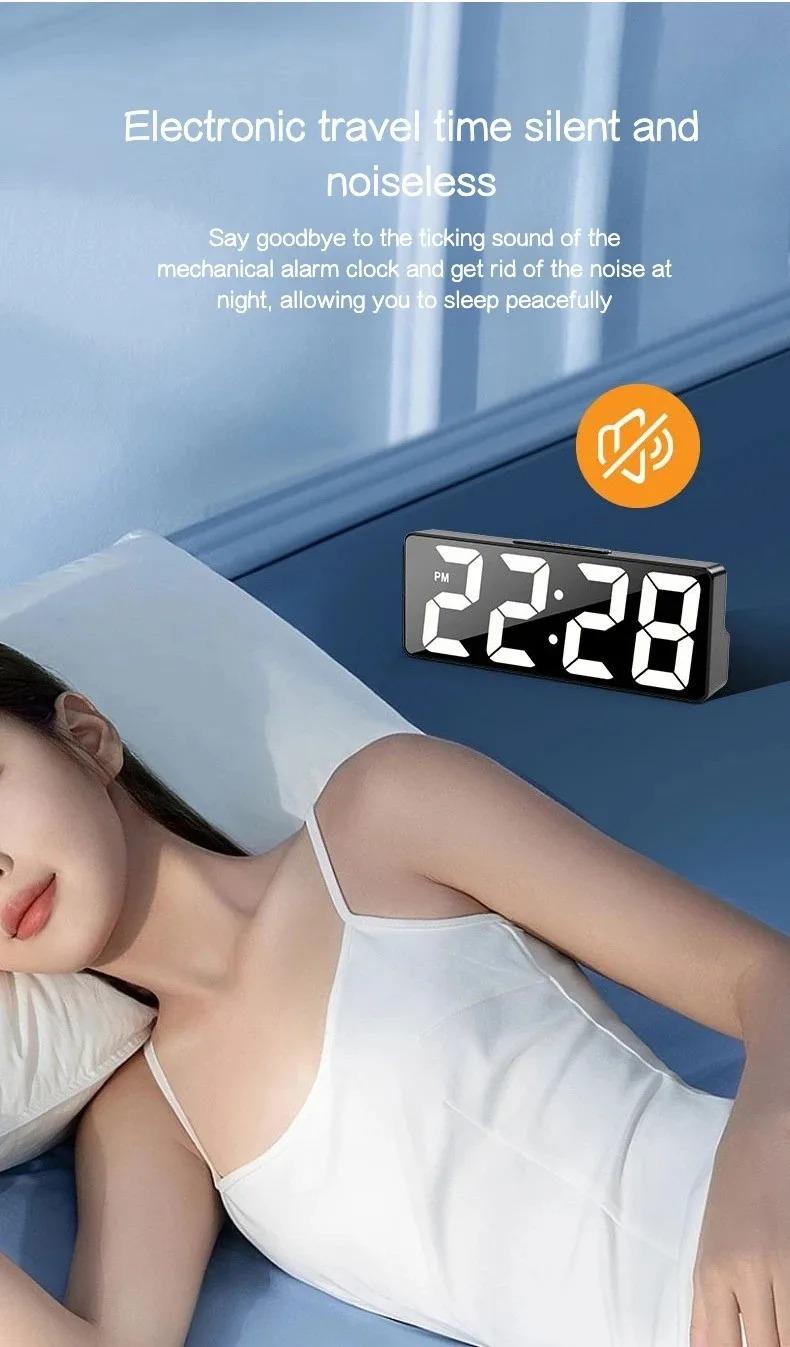 Digital Clock LED Wake Up Light Multifunctional Alarm Clock Bedroom Electronic Desktop Clock With Temperature Display Adjustable Brightness USB Powered Clock