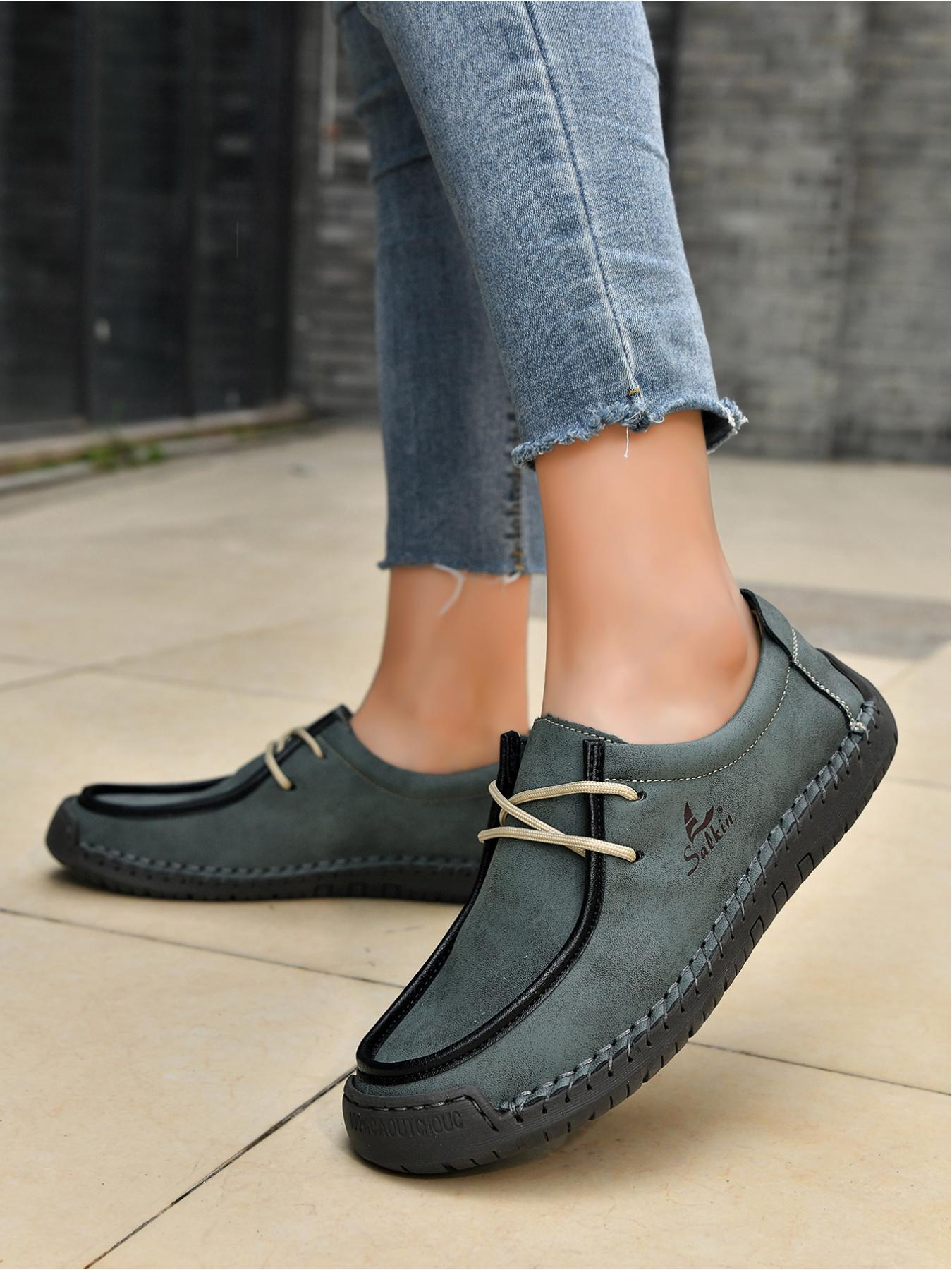 Men's Black Hand-Stitched Casual Shoes, Soft Sole Non-Slip Slip-On Driving Shoes, Dad Shoes