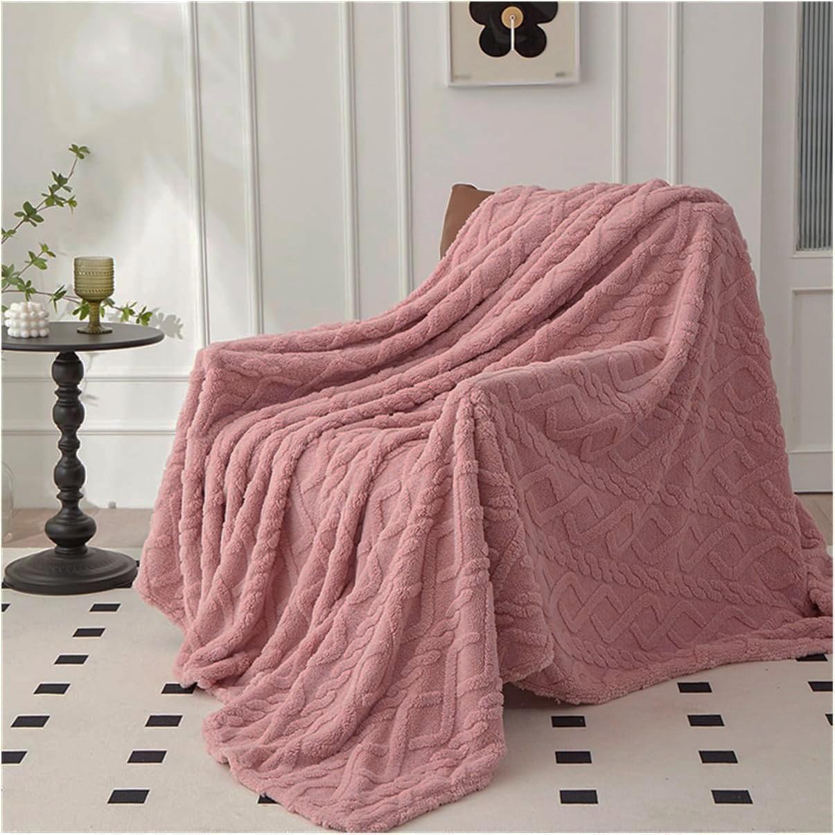 Ultra Soft Plush Cashmere Sofa Blanket, New Decorative Solid Lightweight Flannel, Comfortable Warm Microfiber Woolen Blanket