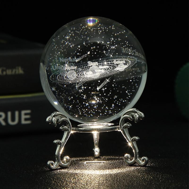 Transparent Crystal Ball Decoration, Simple Glass Ornament, Perfect for Holiday Parties and Fortune Telling Room Decor