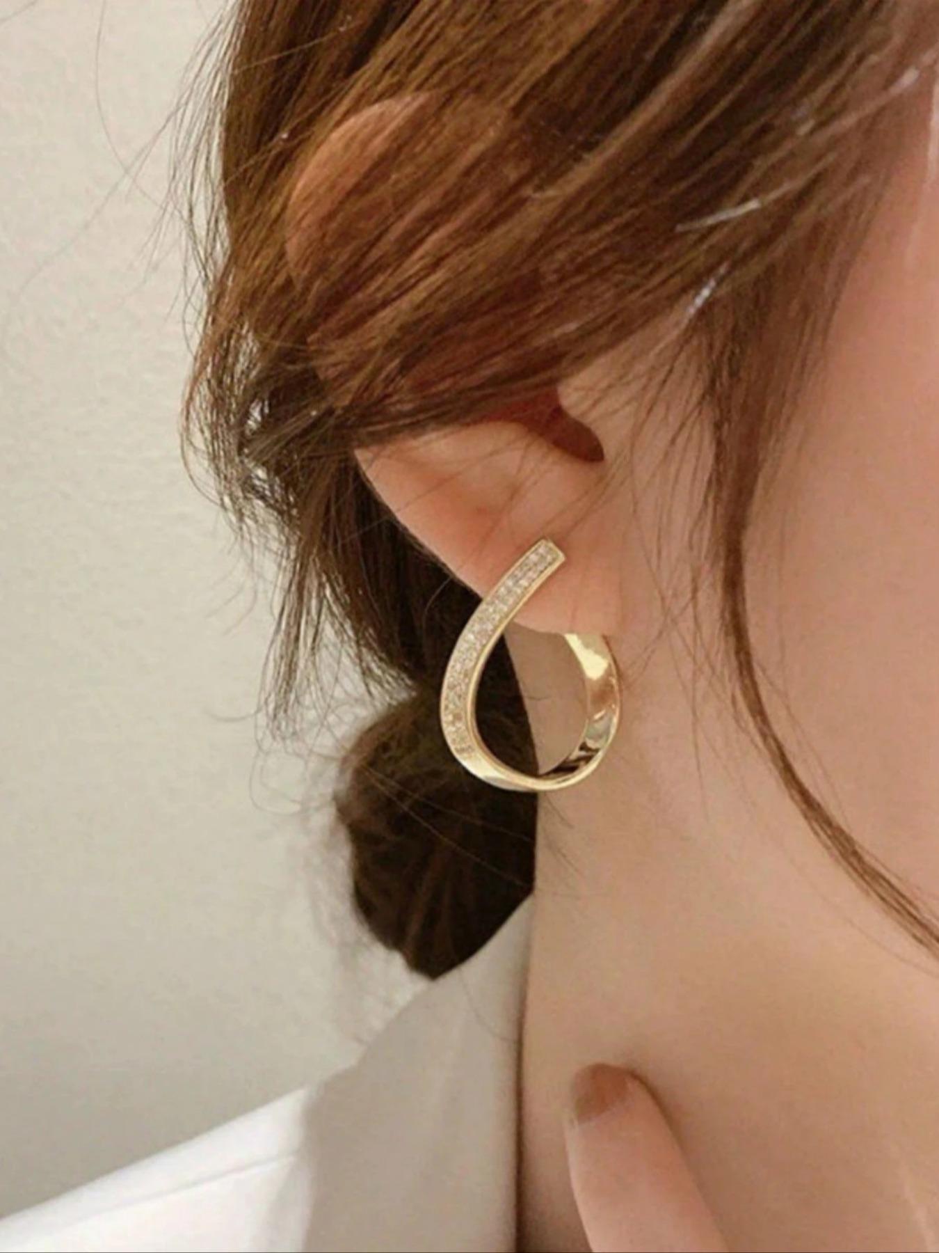 1 Pair Metal Rhinestone Geometric Arc Earrings, Unique Women's Daily Jewelry Studs, Fashionable Accessories for Everyday Wear