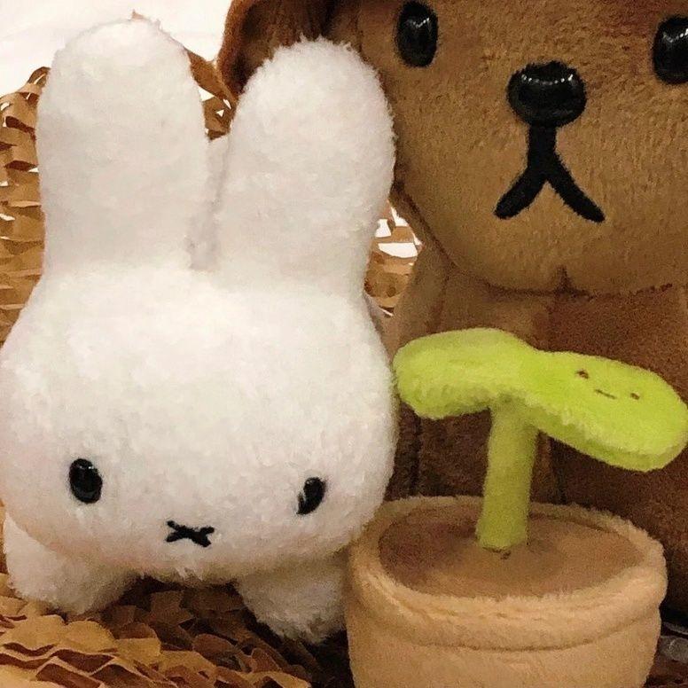 Kawaii Miffy Cute Keychain Doll Super Cute Mini Doll Pendant Toy Gift
