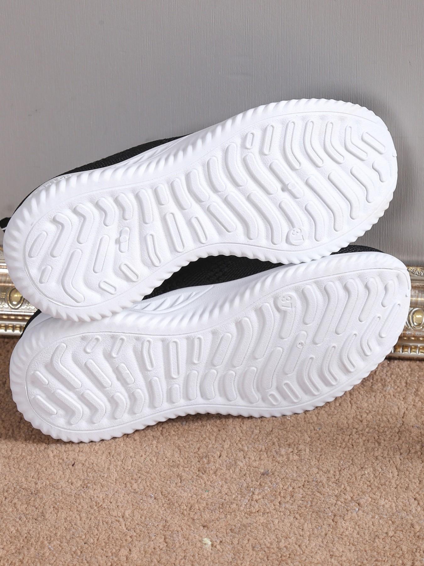 Women's Slip-On Sports Shoes, Breathable Textile Upper, Lightweight Rubber Sole, Casual All-Season Footwear, Durable Laces for Daily Use