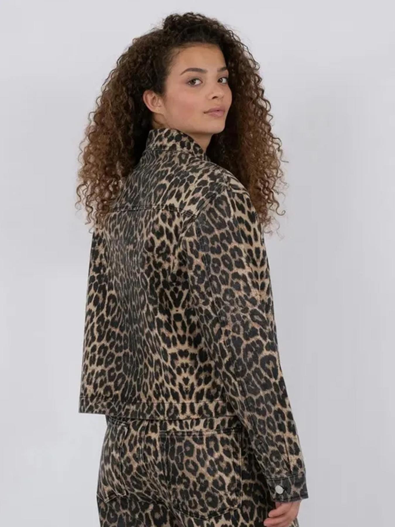 Women's Fashion Leopard Print Denim Jacket, Casual Loose Fit Outerwear for All Seasons, Stylish Water Washed Jean Coat