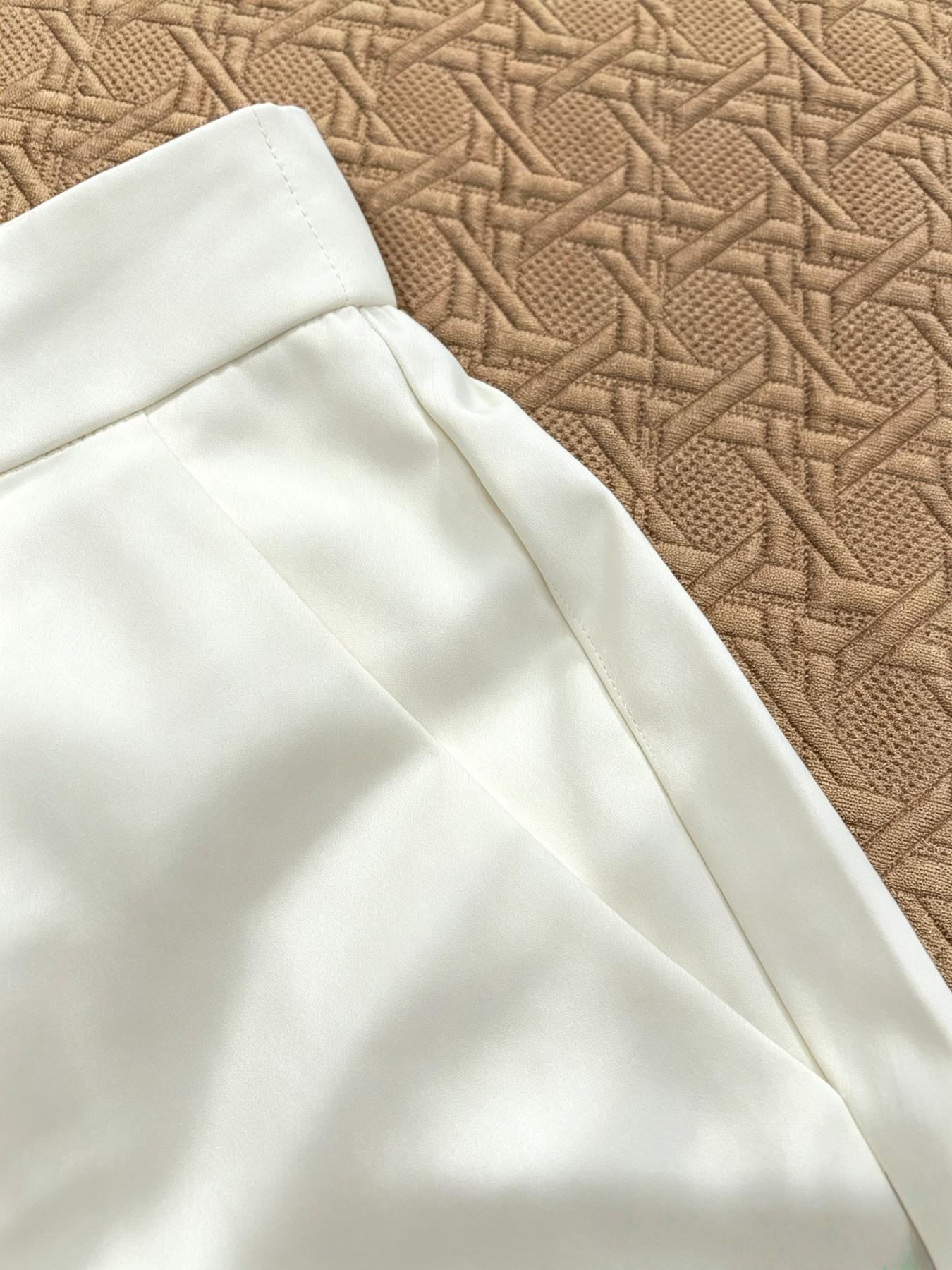Men's Five-Quarter Suit Shorts, Formal Five-Quarter Pants, Lightweight Flowy Business Casual Knee-Length Trousers, Summer Workwear, Street Style, Menswear