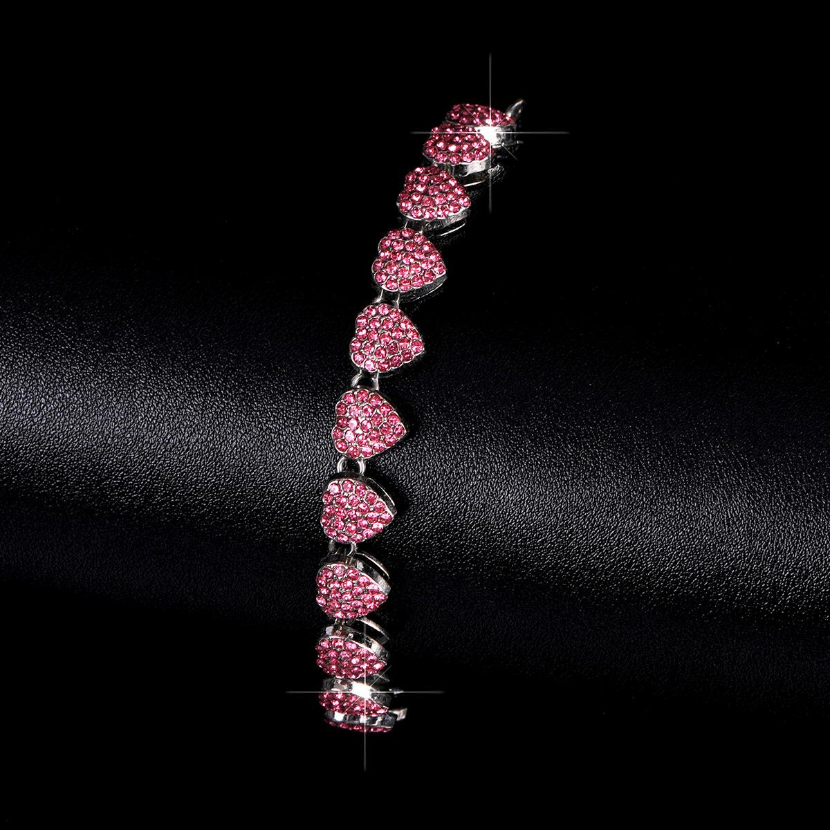 Best-selling heart-shaped multi-color bracelet with diamonds, high-end creative personalized fashion alloy wrist jewelry