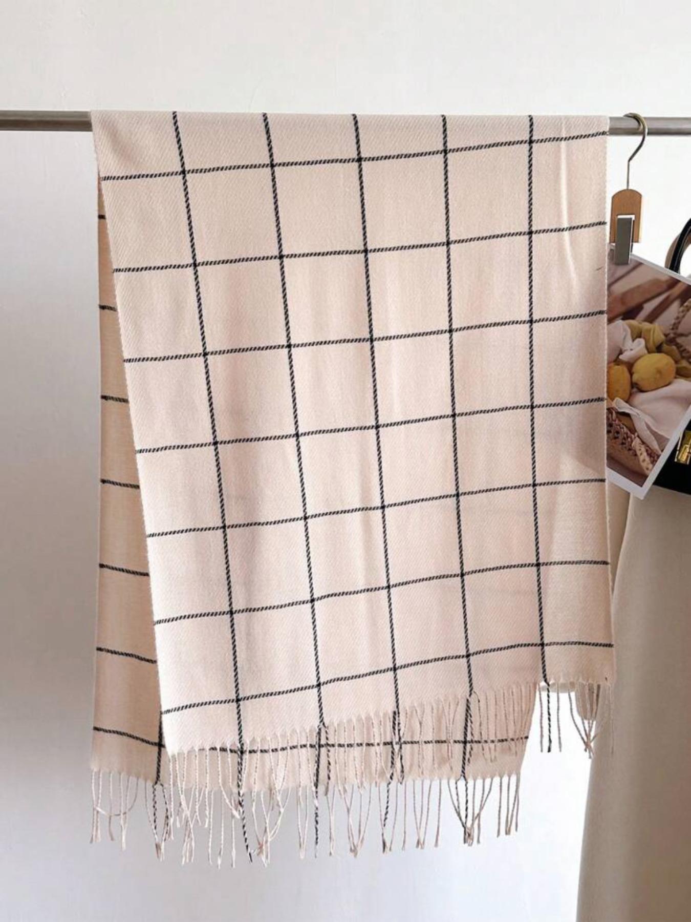 New Arrival Plaid Scarf for Women, Casual Fitted Woven Fabric, Warm & Stylish Design, Perfect for Fall Winter Outdoor Activities, Checkered Scarf