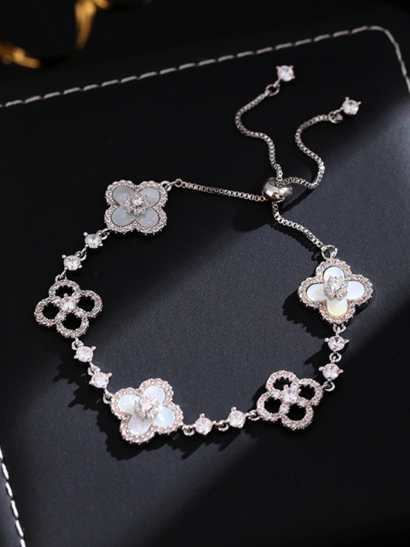 Women's Four-Leaf Clover Bracelet with Sparkling Quartz, Adjustable Allergy-Free Waterproof Design, Rose Option Available, Flower Design Bracelet