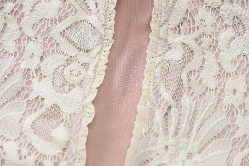 Women's Elegant Solid Lace Floral Cut Out Mock Neck Flared Sleeves Bodycon Dress, Plain Slim Fit Long Sleeve Package Hips Mini Short Dress for Party Club Holiday, Women Dress for Spring Fall