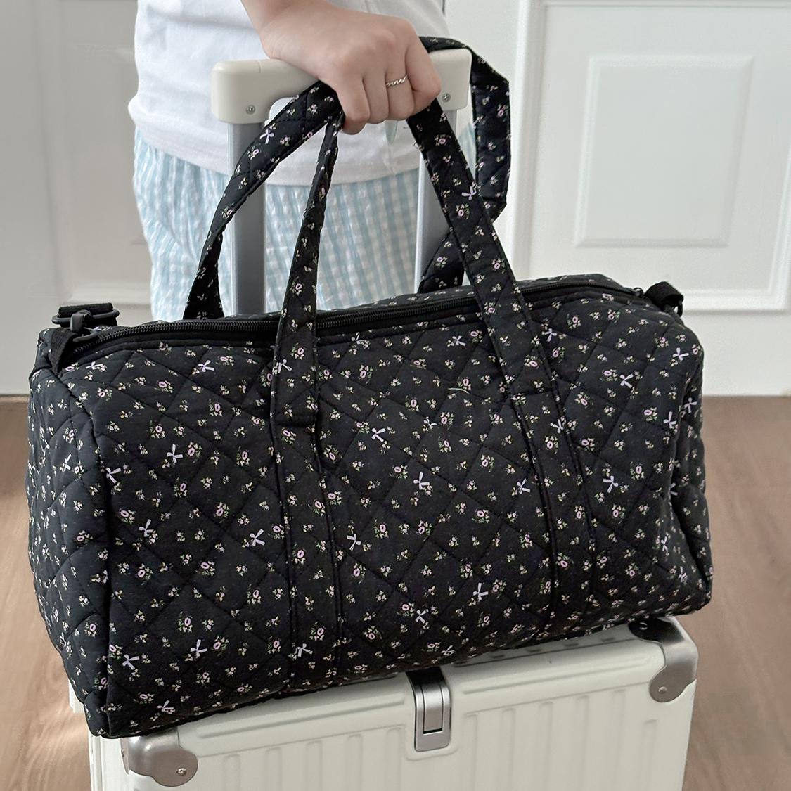 Instagram-style floral print soft quilted patchwork travel bag/gym bag with zipper; soft fabric weekend travel bag suitable for women.