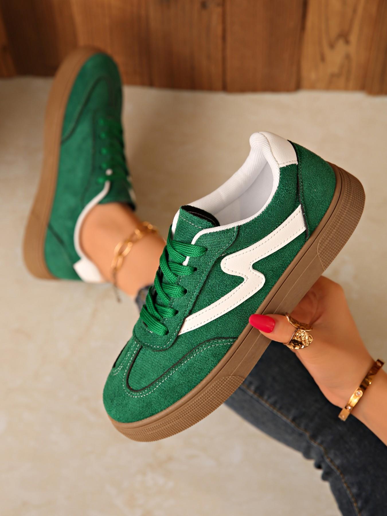 Women's 90s Style Low Top Casual Sneakers, Student Soft Sole Comfortable Flat Walking Shoes, Trendy Retro Athletic Footwear