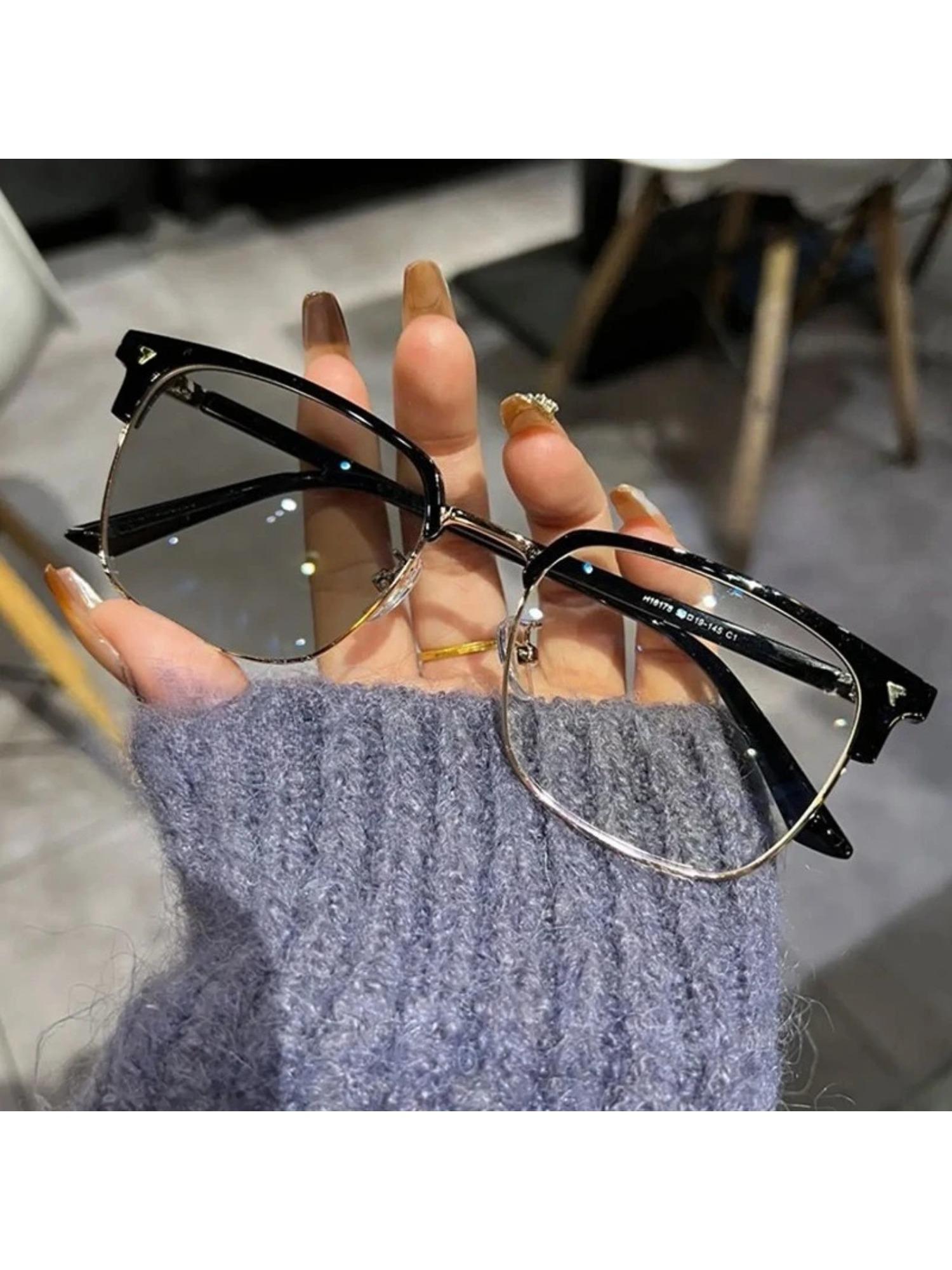 Unisex Fashion Anti Blue Light Photochromic Glasses Men Women Trendy Half Frame Glasses Photochromic Eyeglasses Trending Eyeglasses