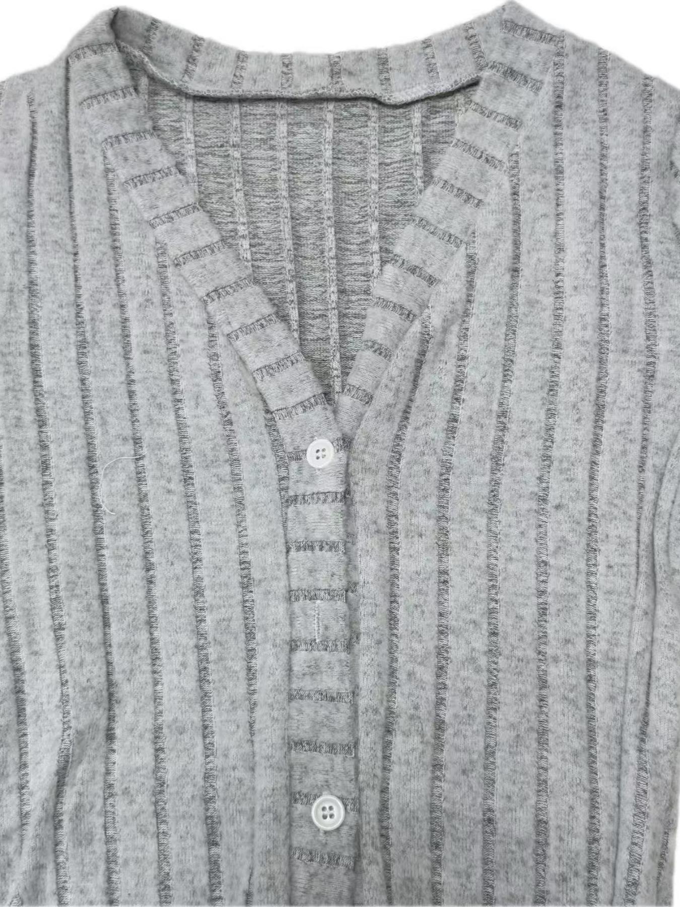 Women's Solid V Neck Snap Button Closure Crotch Sleep Romper, Casual Comfy Short Sleeve Ribbed Onesie for Summer, Ladies Sleepwear for Indoor Wear, Suits