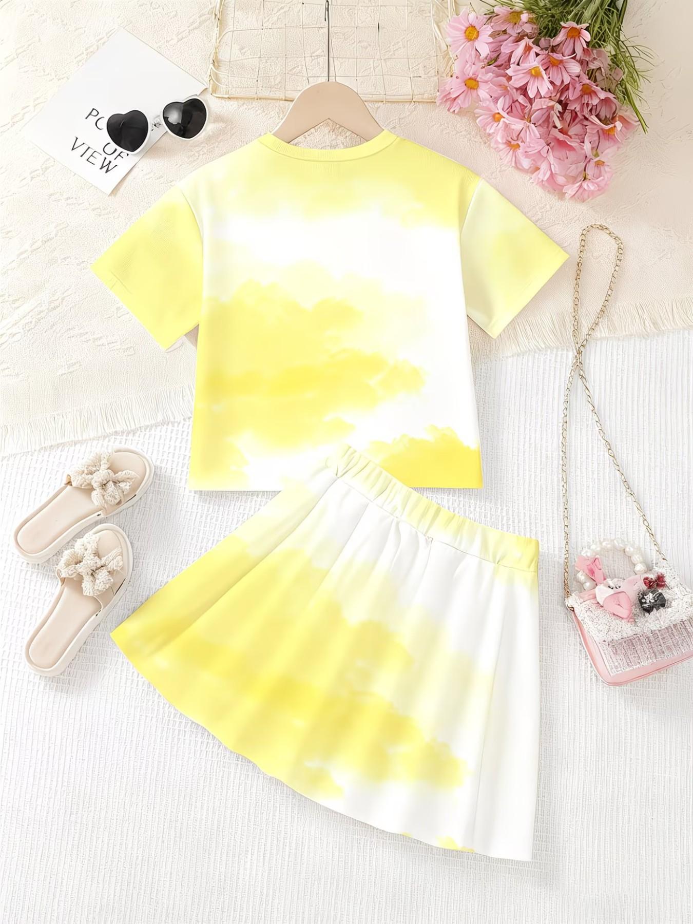 Girls' 3D Printed Sweet Pattern Top and Skirt Set, Summer Casual, Round Neck Short Sleeve, Two-Piece Ensemble