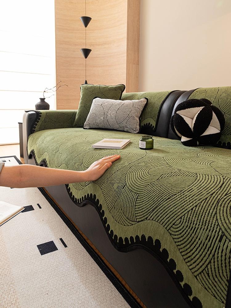 Vintage Style Chenille Sofa Pad, Cat Scratch Proof Sofa Protector, All-Season, Suitable for Living Room, Bedroom, Office, 100% Polyester Fiber