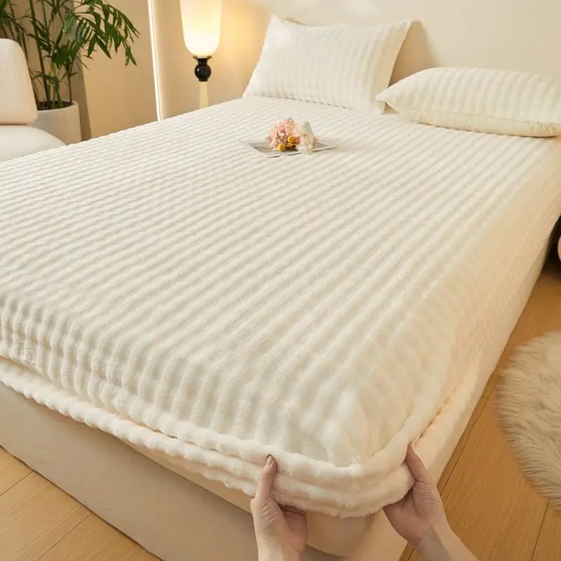 Ultra-Soft Faux Rabbit Fur Bubble Velvet Bed Sheet Set, Plush Polyester, Warm and Cozy Guest Room and Dorm Room Bedding, Bedding Essentials