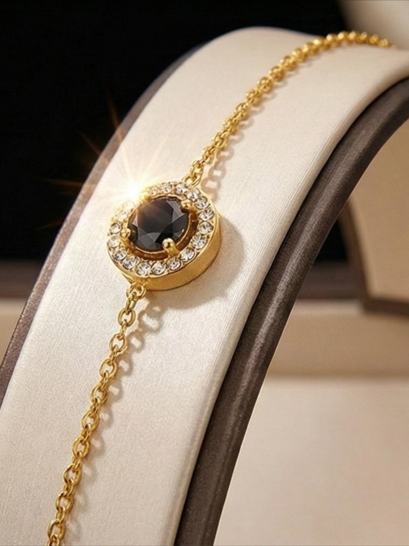 1pc 0.5Carat Classic Round Cut Black Synthetic Moissanite Golden Bracelet with Fashionable Design, Suitable for Daily Commutes and Holiday Gifts. Also Suitable As A Valentine's Day Gift, Comes with A Box.