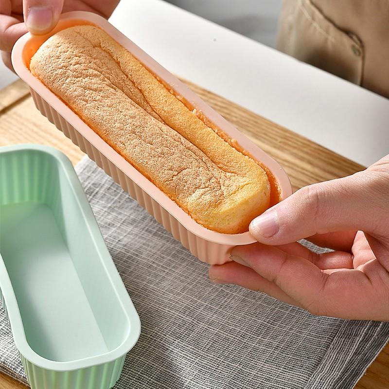 Silicone Cheese Baking Box, Heat Resistant Cake Mold, Air Fryer Compatible, Rectangular Bread Box, Durable Kitchen Tool，Silicone Loaf Pan, Non-Stick Rectangular Bread Mold for Baking, BPA Free Heat Resistant Toast Pan for Pound Cake & Meatloaf