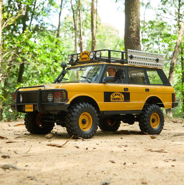 FMS 1:10 FCX10 Land Rover Camel Trophy Edition RS