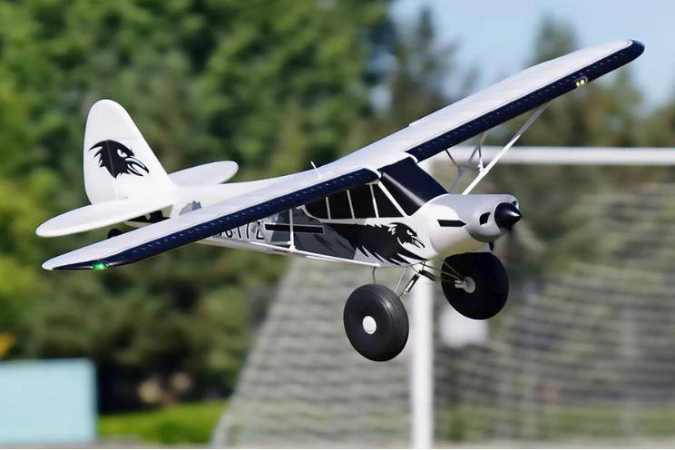 FMS 1700mm PA-18 Super Cub V2 PNP/RTF Gift（RTF = plane, remote, battery, battery charger，PNP = plane only）