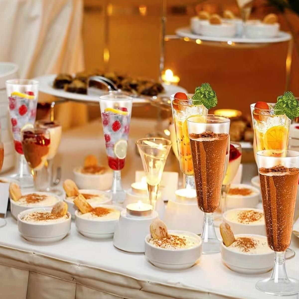 5/20pc transparent golden toasting champagne glass, cocktail glass, Martini glass, ice cream glass, dessert glass, 4.5 ounces. It is very suitable for use in birthday, family gathering, wedding toasting and festival occasions such as Thanksgiving, Christm