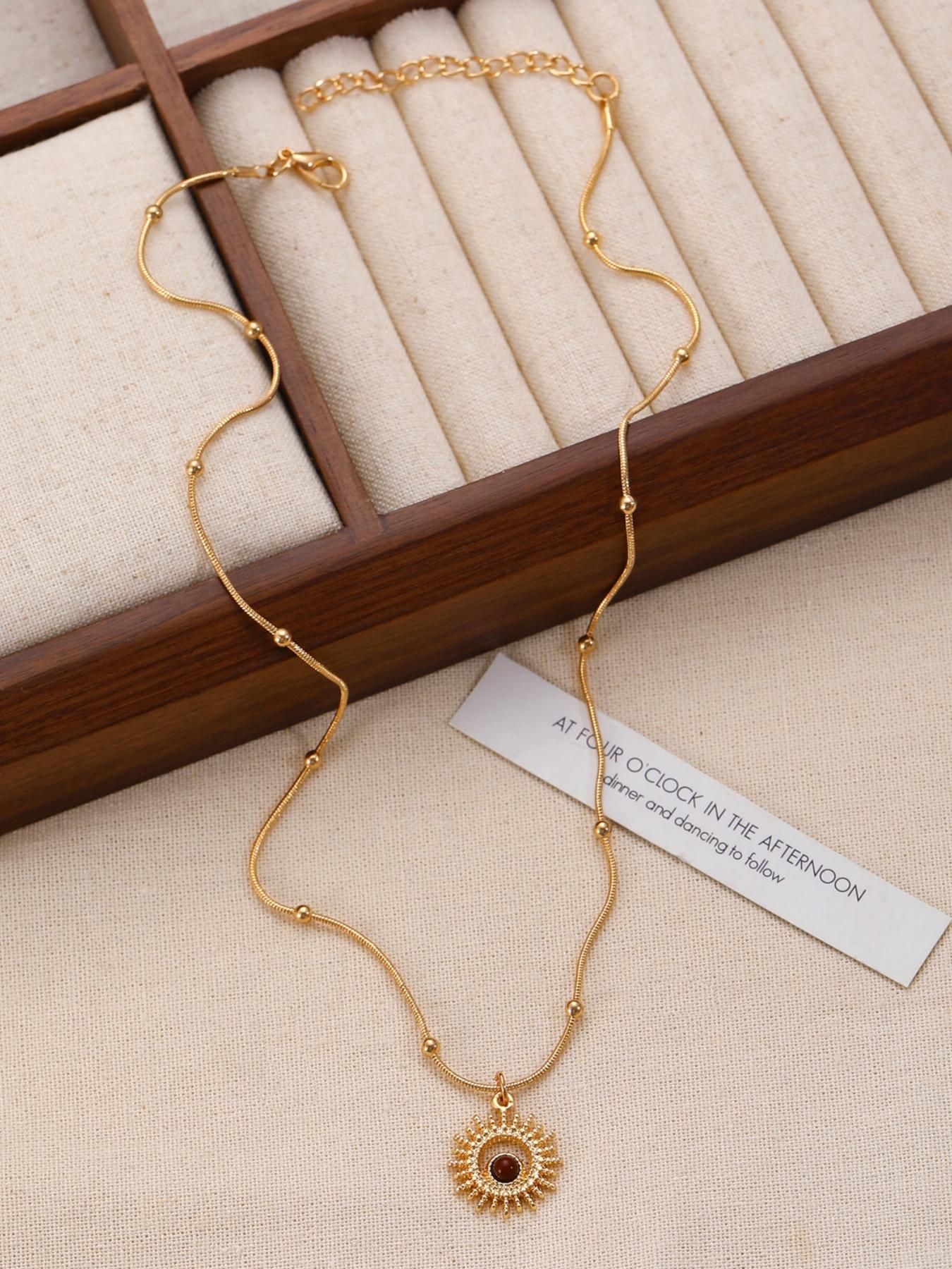 Meleard Tiger Eye Stone Necklace, High-End Unique Shirt Accessory Vintage Pendant Necklace, Suitable for Daily Wear