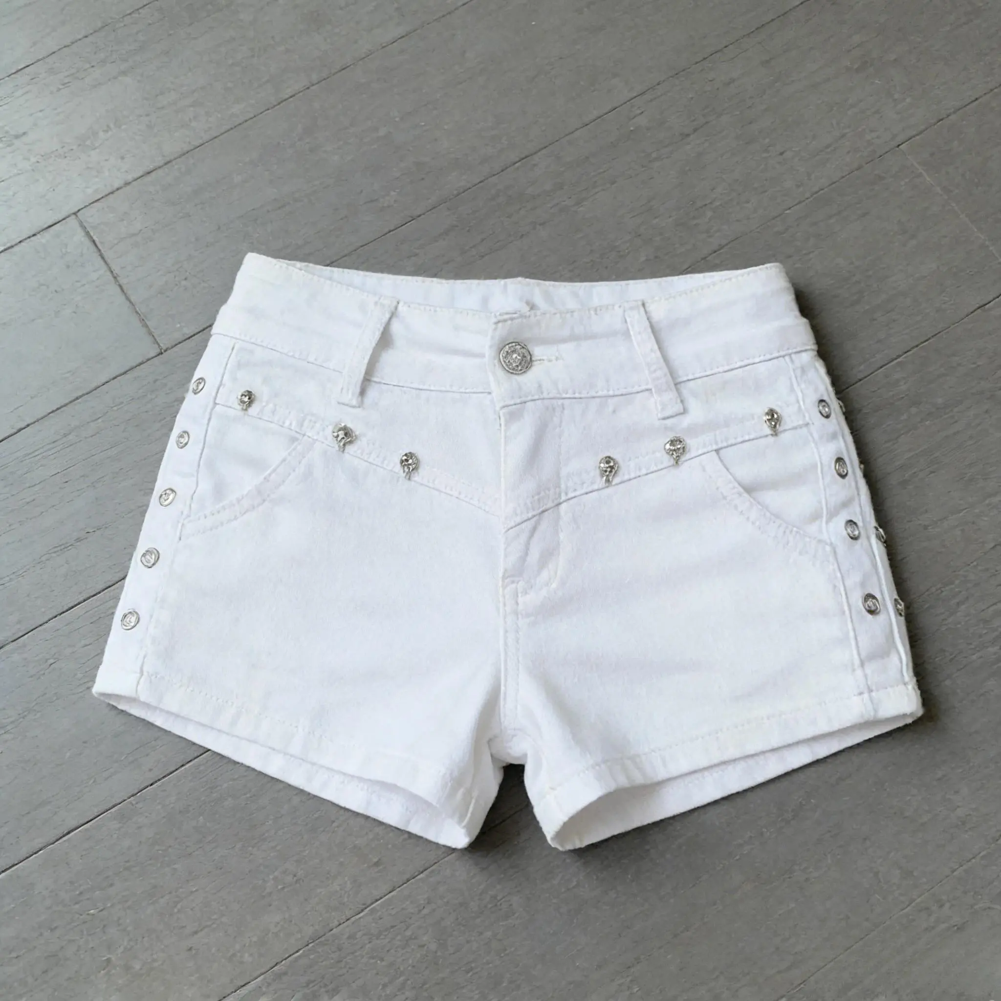 Gothic Y2K Black Hot Shorts Women High Waist Belted Skull Rivet Decor Harajuku Streetwear Punk Slim Casual Summer Denim Jeans