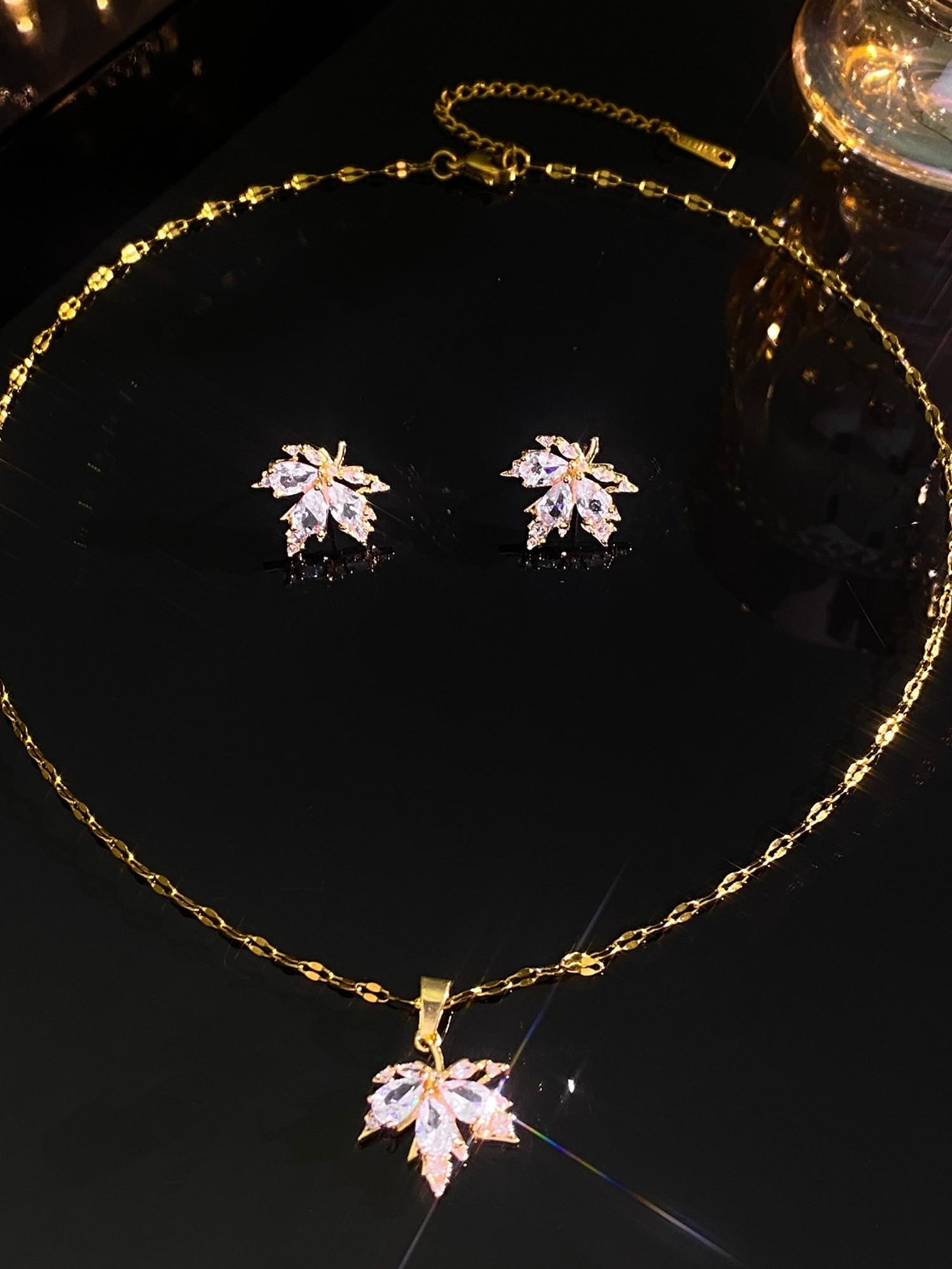 Maple Leaf Zircon Necklace Earrings Set, Elegant Jewelry for Women, Wedding Dinner Wear, Hypoallergenic, Sparkling, Skin-Friendly