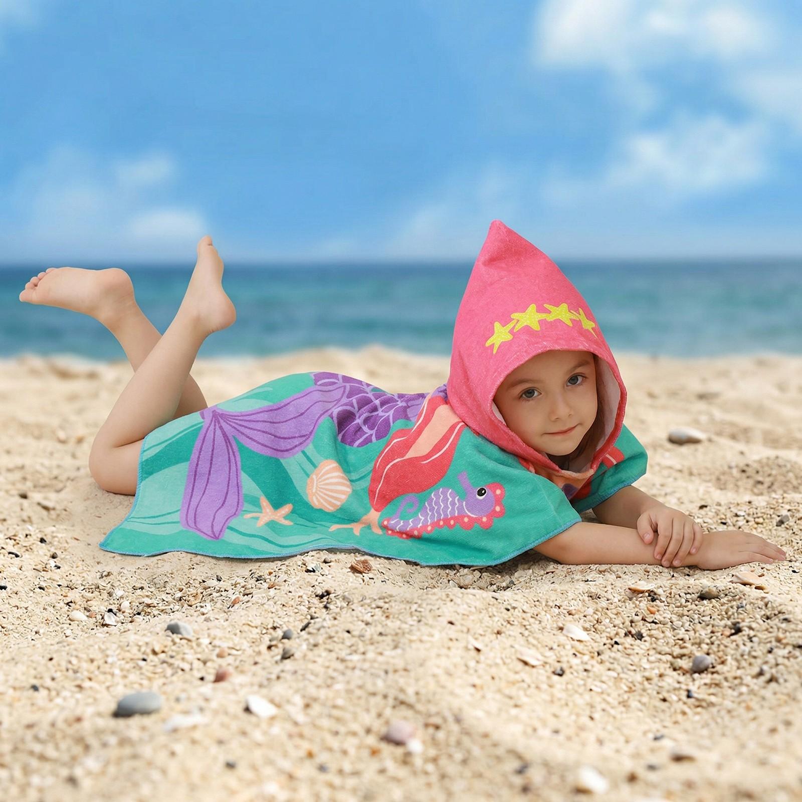 Animal Cartoon Print Bathrobe Cape, Soft Quick-Dry Beach Towel, Hooded Robe for Indoor Parties, Perfect for Beach and Home Use