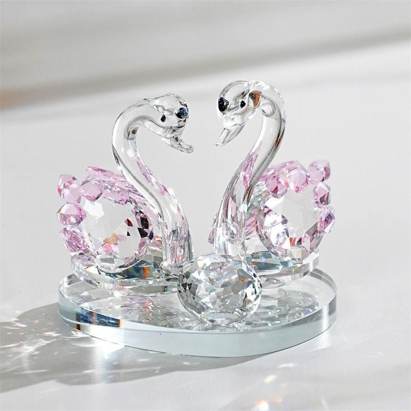 Elegant Crystal Swan Couple Statue Ornament, Perfect Gift for Christmas, Thanksgiving, Valentine's Day, Father's Day, Mother's Day, Living Room Decor