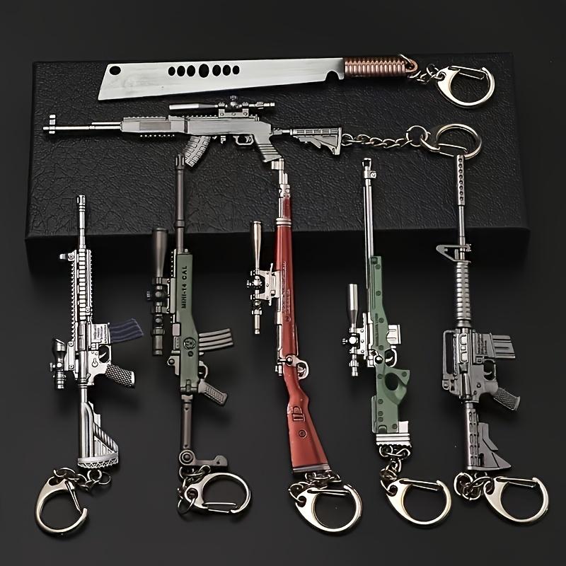 Anime Gun Keychain Set - Alloy mini metal weapon model, perfect for bag and table decoration, ideal birthday, holiday gifts, battlefield veteran decorations, miniature landscape decoration, game gun model, gun accessories suitable for gamers