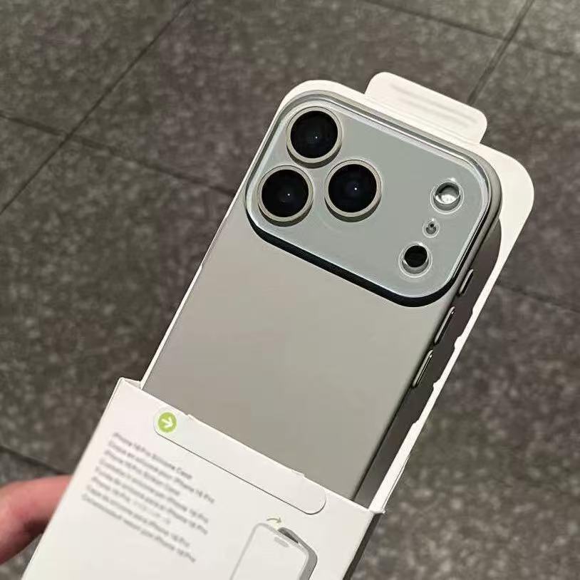 Premium New Alligator Pattern Case for iPhone 17 Pro Max, Full Coverage Design Compatible with Apple 16 & 15 Models, Stylish Protective Cover