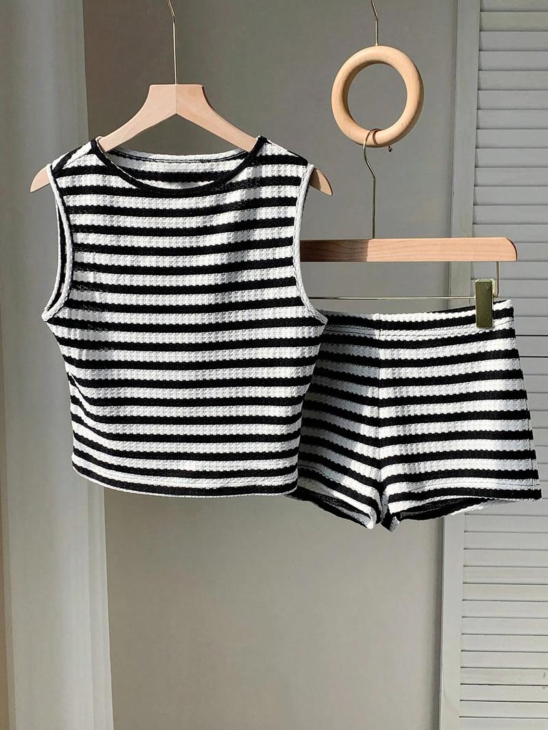Two-piece Set Women's Striped Pattern  Tank Top & Shorts, Casual Sleeveless Round Neck Top & Shorts for Summer, Ladies Clothes for Daily Wear, Knitted Shorts Set