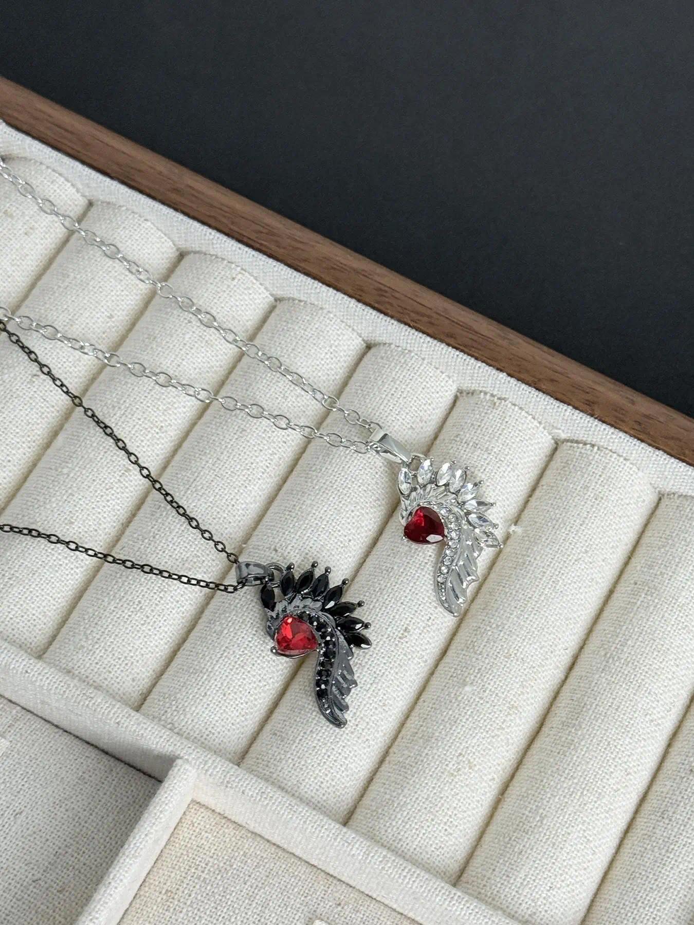 Angel & Devil Couple's Promise Ring Set — Matching Rings and Necklaces. Uniquely Designed, Making It the Perfect Gift for Girlfriends, Boyfriends, and Lovers—Ideal for Valentine's Day, Christmas, or as a Romantic Present for Her.