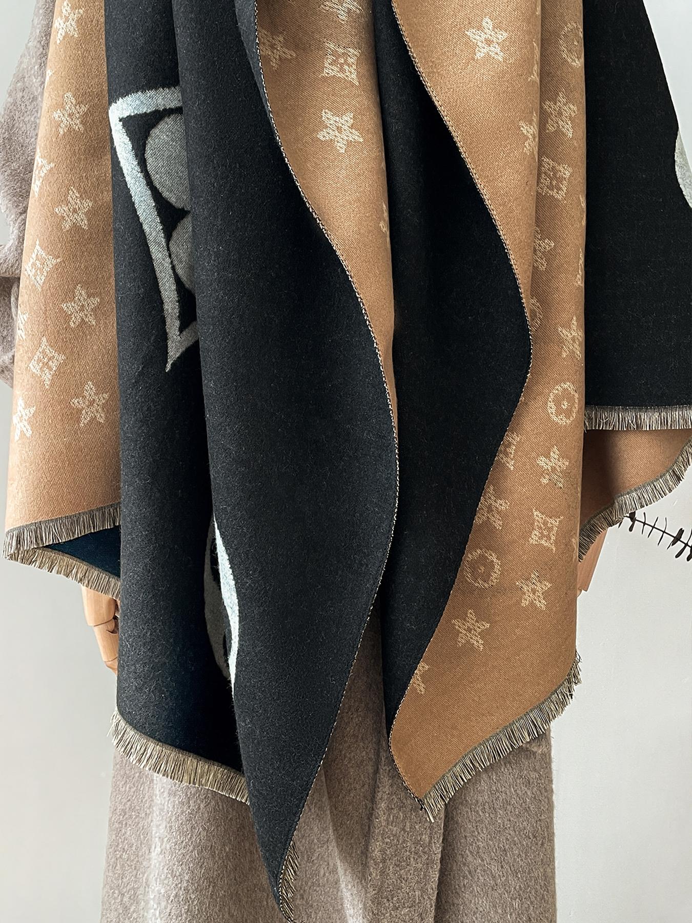 Boho Floral Pattern Imitation Wool Scarf for Women, Thick Soft Double-Sided Boho Style Shawl, Comfortable Design for Fall & Winter Daily Wear