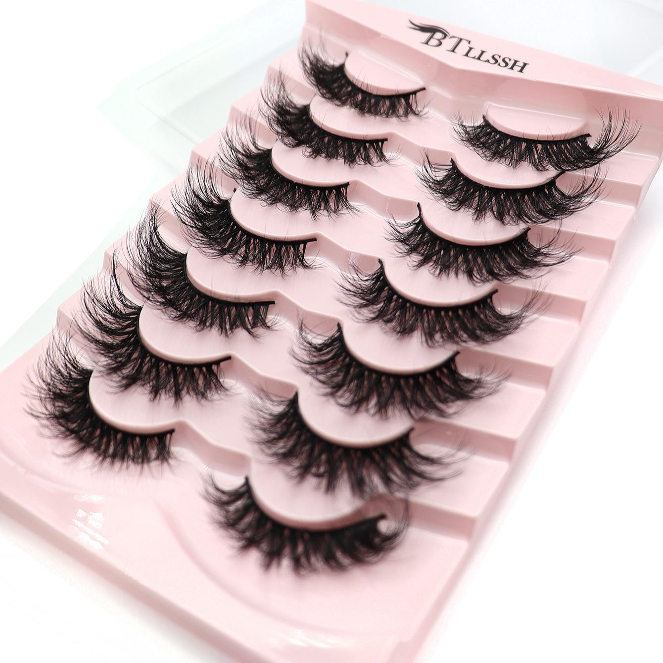 Fluffy False Eyelashes, Volume Cluster Lashes, Wispy 19mm Faux Cluster Lashes, Natural Curling Eye Makeup Strip Lashes for Women & Girls Eye Makeup Enhancement