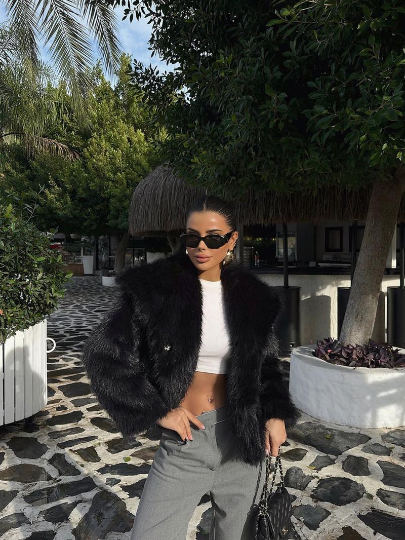 Women's Faux Fur Coat, Winter Street Style Casual Loose Short Large Collar High-End Fluffy Outerwear