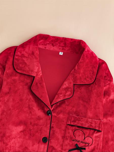 Women's Elegant Winter Pajama Set, Fitted Long Sleeve Button-Up Top & Warm Pants, Comfortable Loungewear for Cold Weather