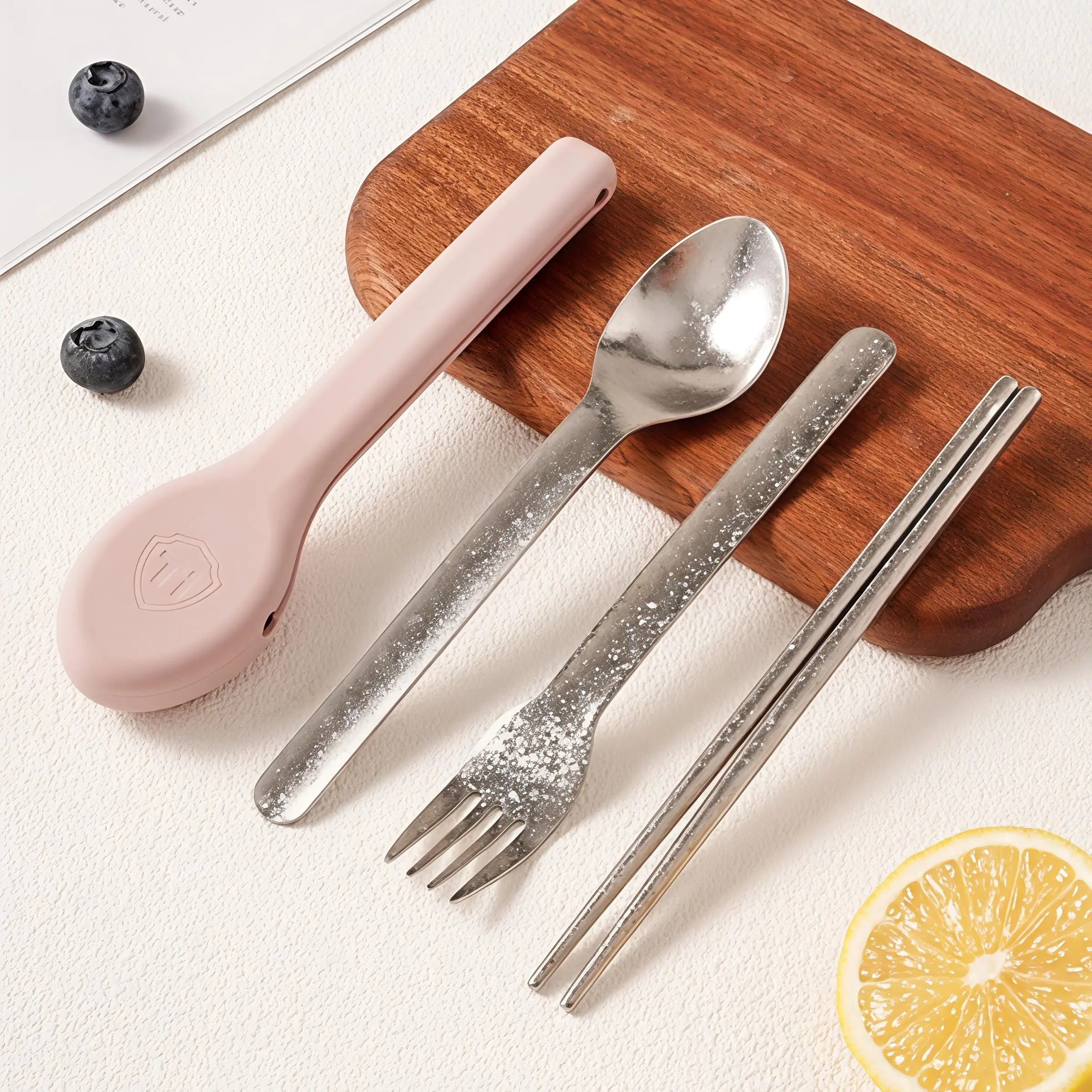 Pure Titanium Silicone Cutlery Set, Portable Dining Kit for Students and Office Workers, High-Value Fork Spoon Chopsticks Trio
