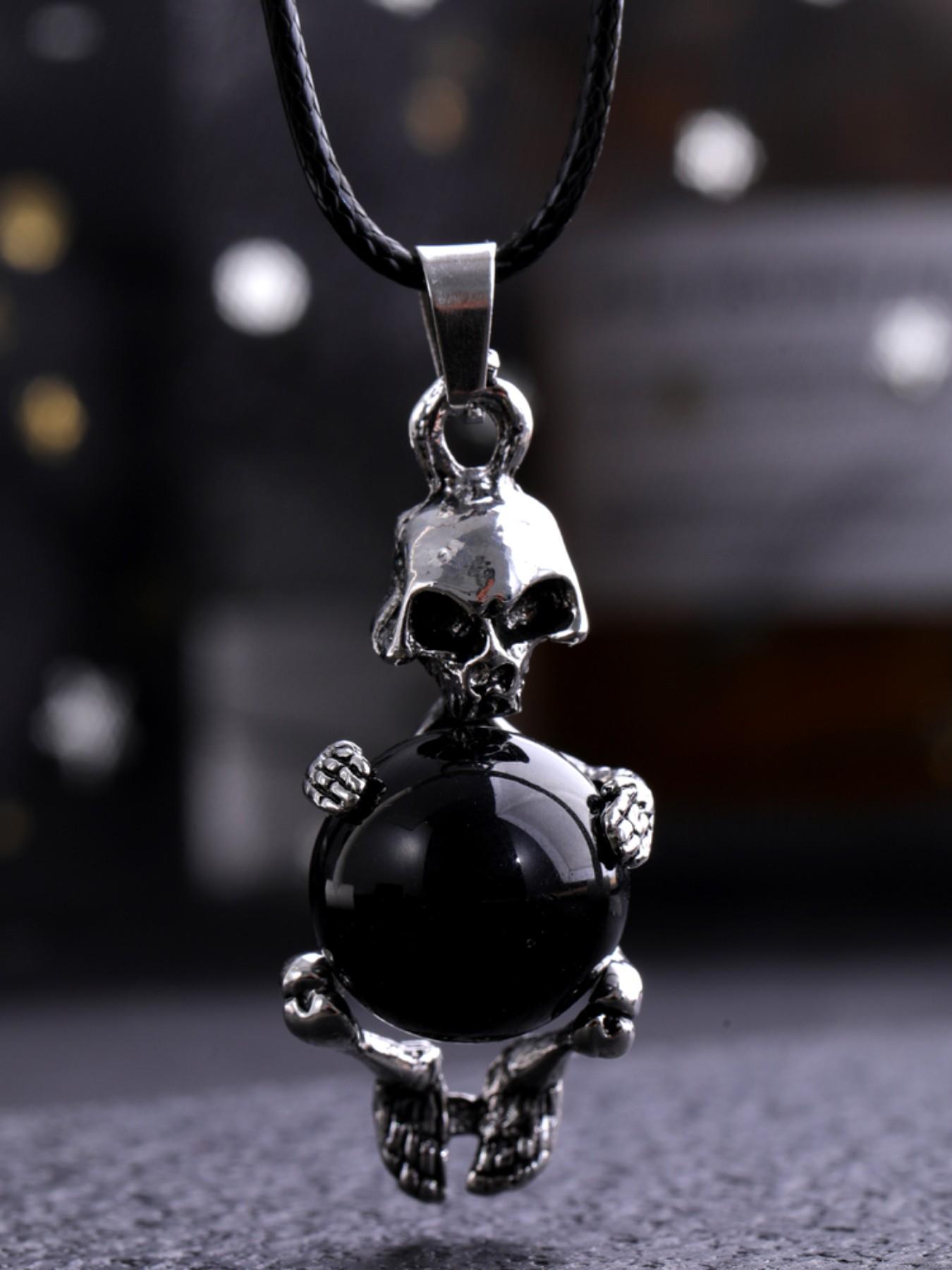 Natural Amethyst Round Bead Pendant Necklace, Bold Skull Design, Unique Fashion Accessory, Trendy European Style Jewelry