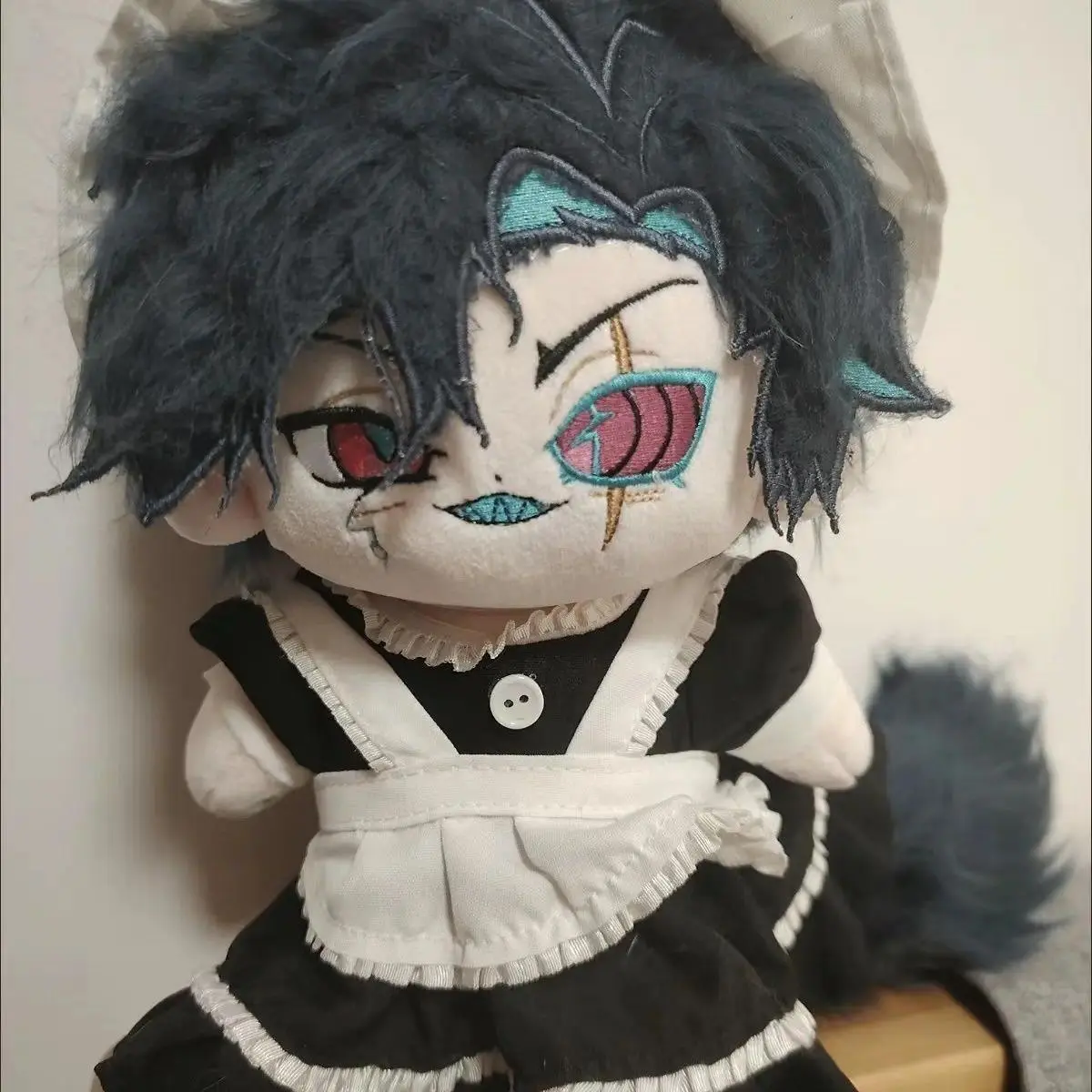 20cm Anime Hazbin VOX Plushie Stuffed Vincent Dress-up Doll Varka Plush Doll Body Toys Collectible Figure Birthday Gifts