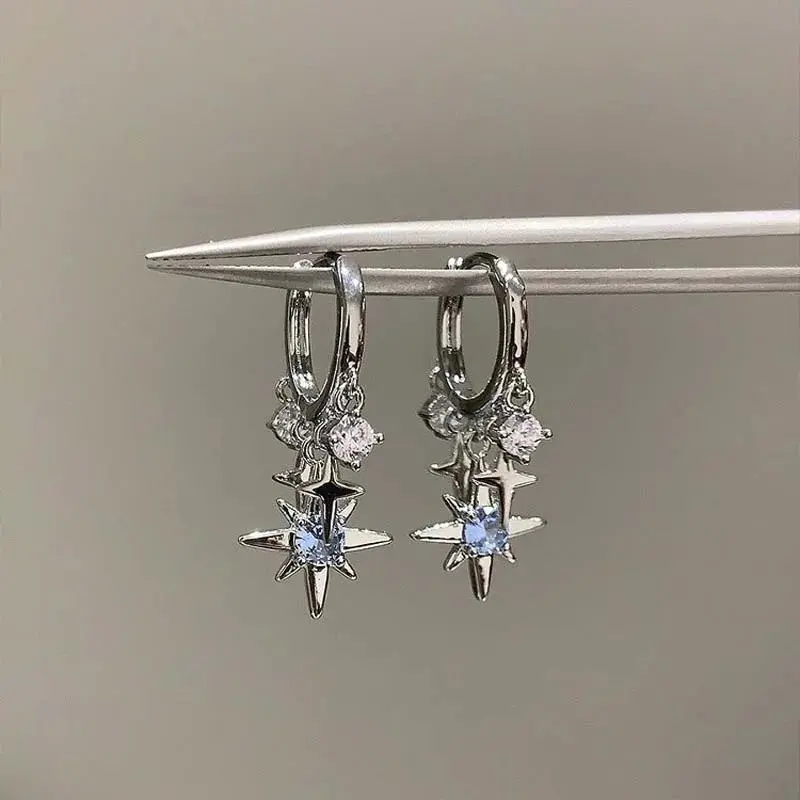 Women Star Charm Hoop Earrings Y2K Fashion Earrings Cute Dangle Jewelry Celestial Style Accessories Trendy Ear Jewelry for Girls Party Outfit Date Night Festival Streetwear Daily Wear Gift Idea