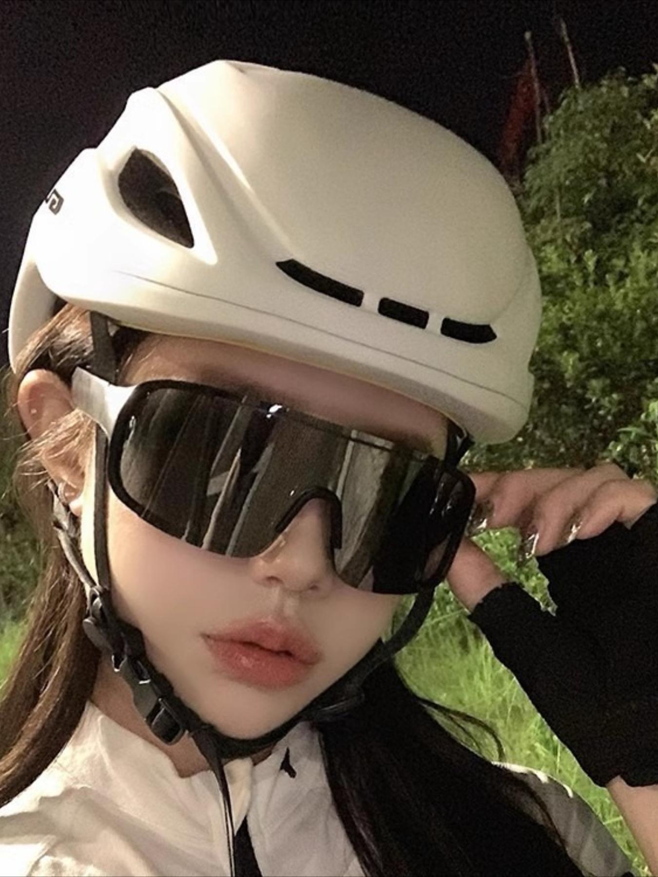 Color-changing day and night cycling glasses, oversized frame mercury sunglasses, outdoor riding, mountaineering, windproof night riding goggles