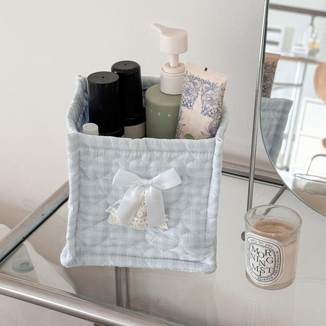 Cute butterfly quilted fabric storage basket, foldable square desktop organizer for cosmetics, skincare products, and miscellaneous items, Instagram-style floral print storage bin suitable for home, dorms, and vanity tables