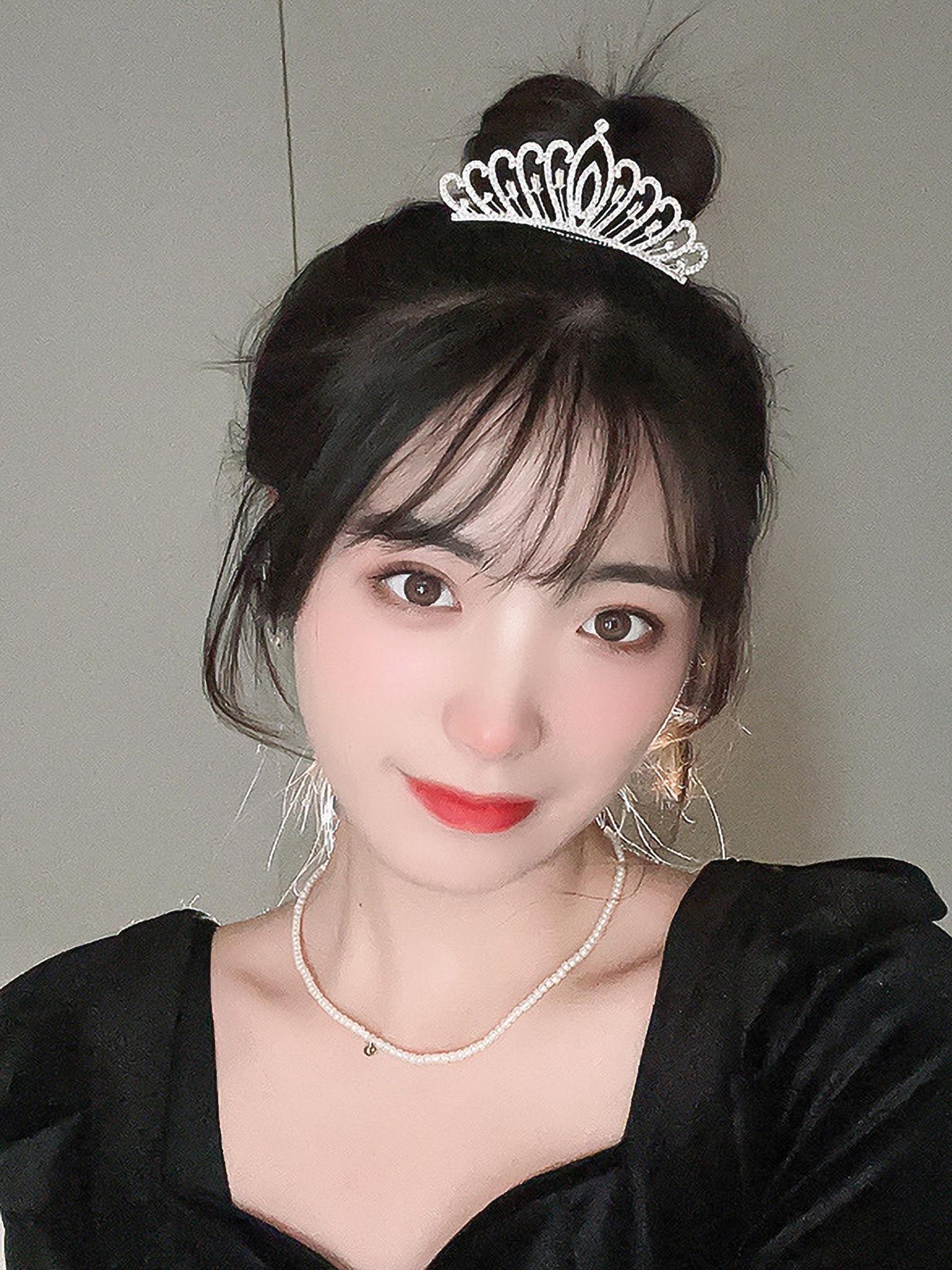 Elegant Rhinestone Crown Headband, Sparkling Hair Accessory for Women, Perfect for Parties and Special Occasions