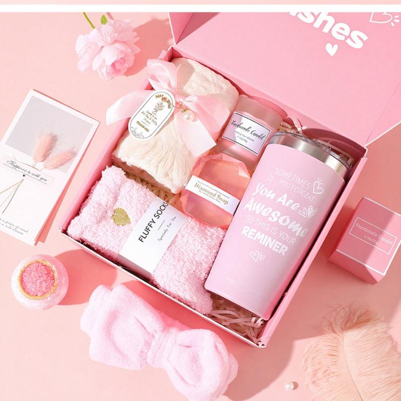 1 Set Multi-functional Souvenir Gift Box Set, including insulated tumbler, satin eye mask, scented candle, fuzzy socks, towel, gemstone soap, bath bomb and greeting card, suitable for all seasons, parties and holiday gifting