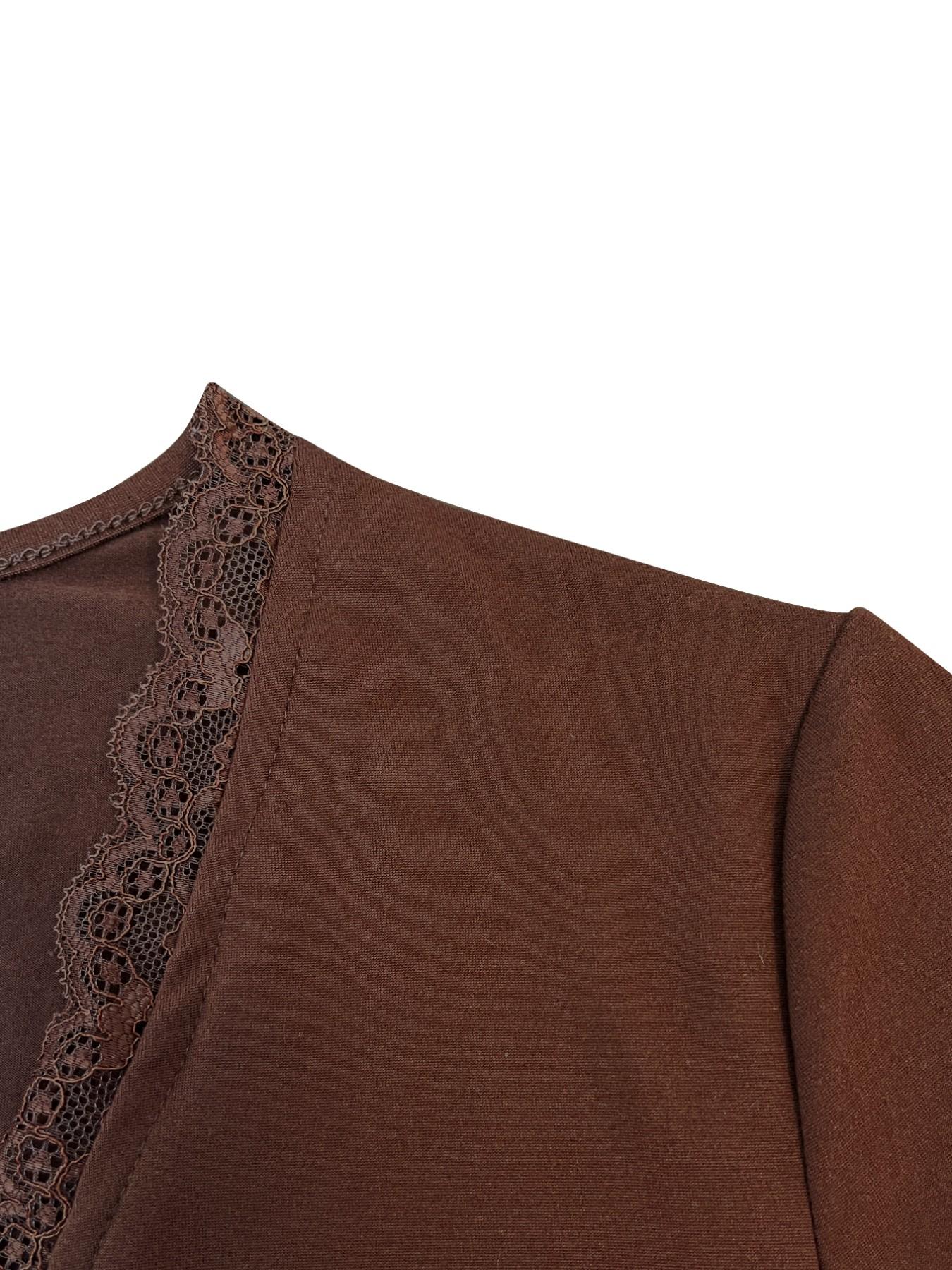 Women's street style slim V-neck long-sleeved bohemian style tie-front sexy top with lace patchwork design, fashionable, casual, everyday and sexy women's clothing for spring and autumn.