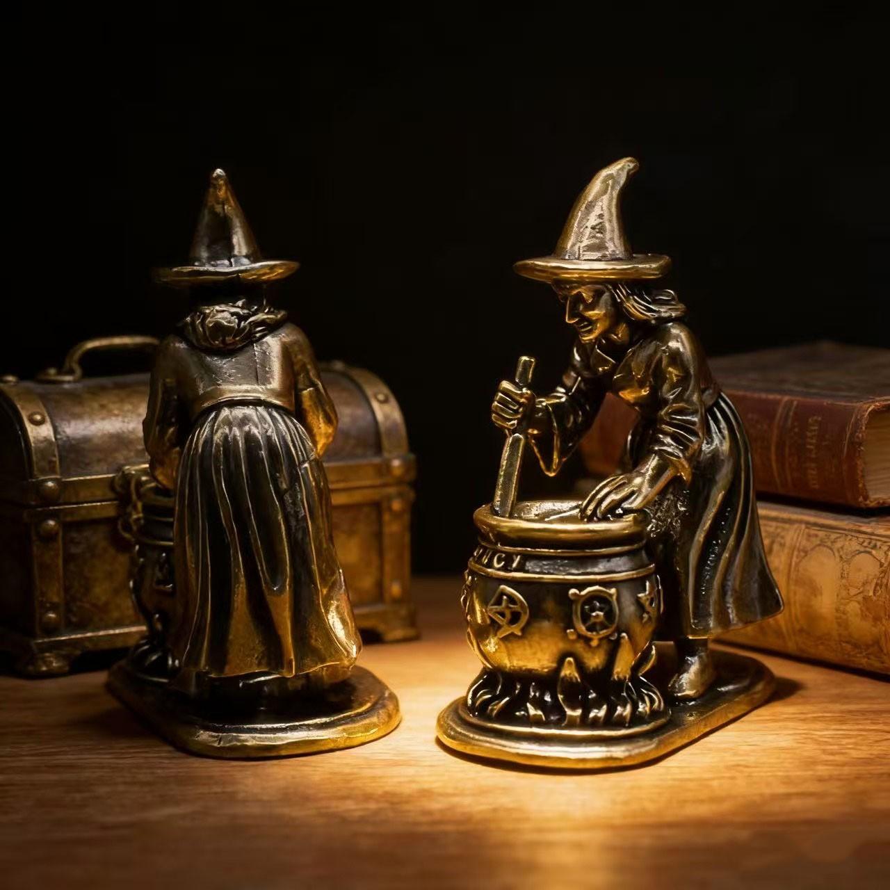 Vintage Brass Witch Grinding Pot Statue Figurine, Pentagram Magic Miniature Craft, Desktop Decoration, Collectible Wizardry Ornament, Creative Desk Tea Pet Gift