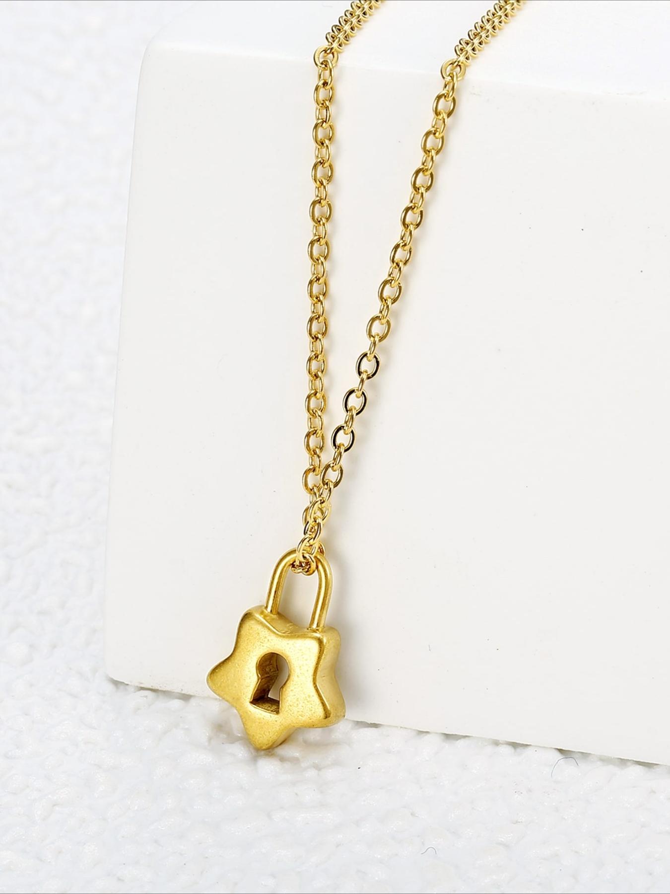 Retro Star Lock Pendant Necklace, Stainless Steel High-end Feel, Vintage Texture, Niche Design, Light Luxury, Versatile Necklace