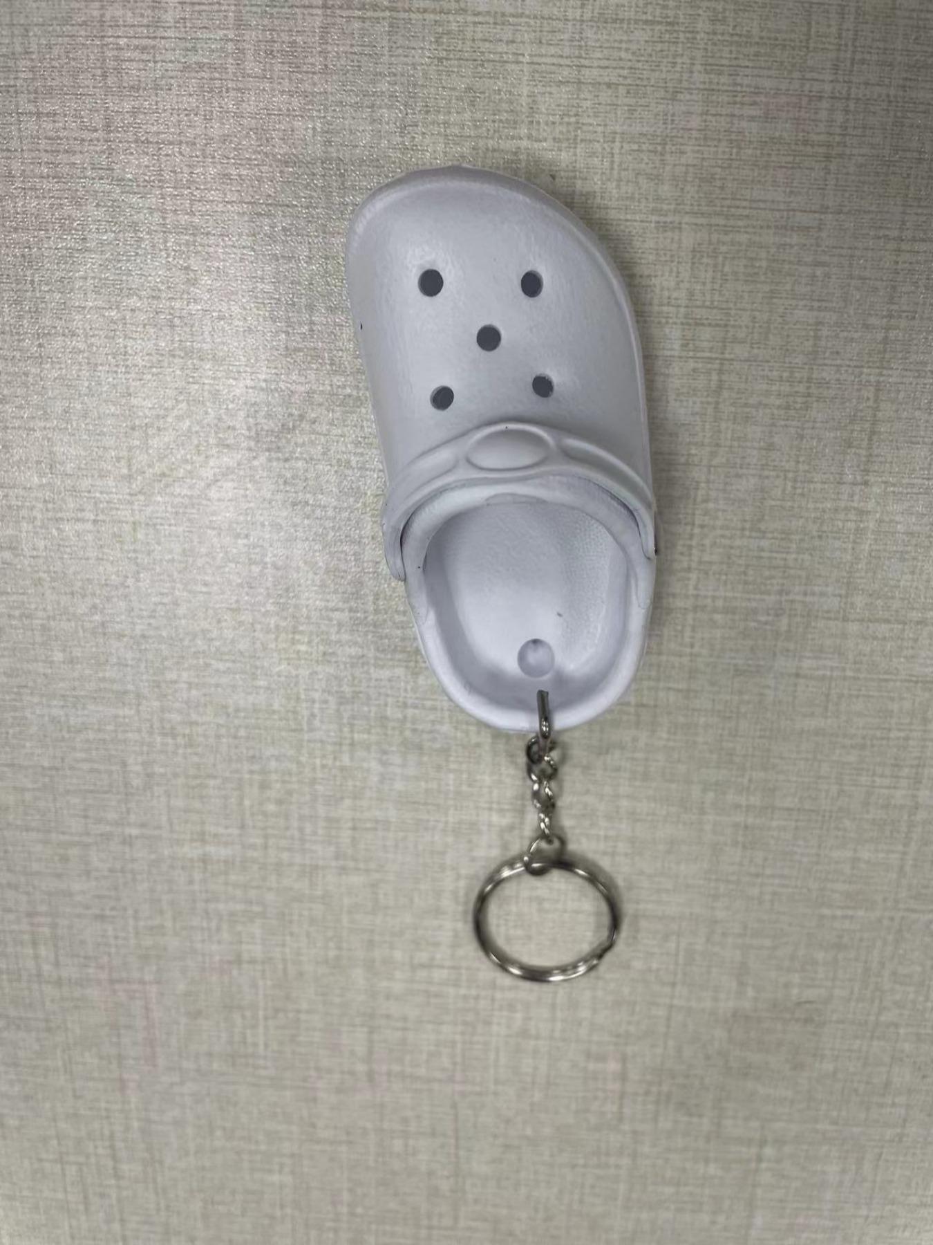 Mini Cute Plastic Sandal Keychain, Fashionable Replica Sandal Key Holder, Daily Outing Wallet Phone Backpack Decorative Pendant